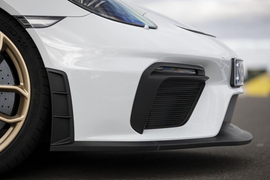 Детали экстерьера Porsche 718 Cayman GT4 (982C) 2019 года  (WW) (фото 111 из 190)